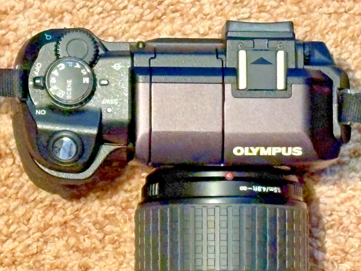 OA機器 OLYMPUS P-300 Olympus EVOLT E-300 8.0MP Digital SLR Camera - Black (Body Only