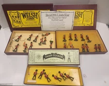 Vtg. 1990,W. BRITAINS IRISH and WELSH GUARDS SETS, SPECIAL COLLECTORS EDITION