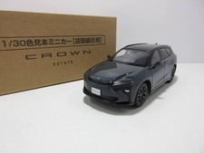 1:30 Toyota Crown Estate Black x Massive Gray Color Sample Diecast Car
