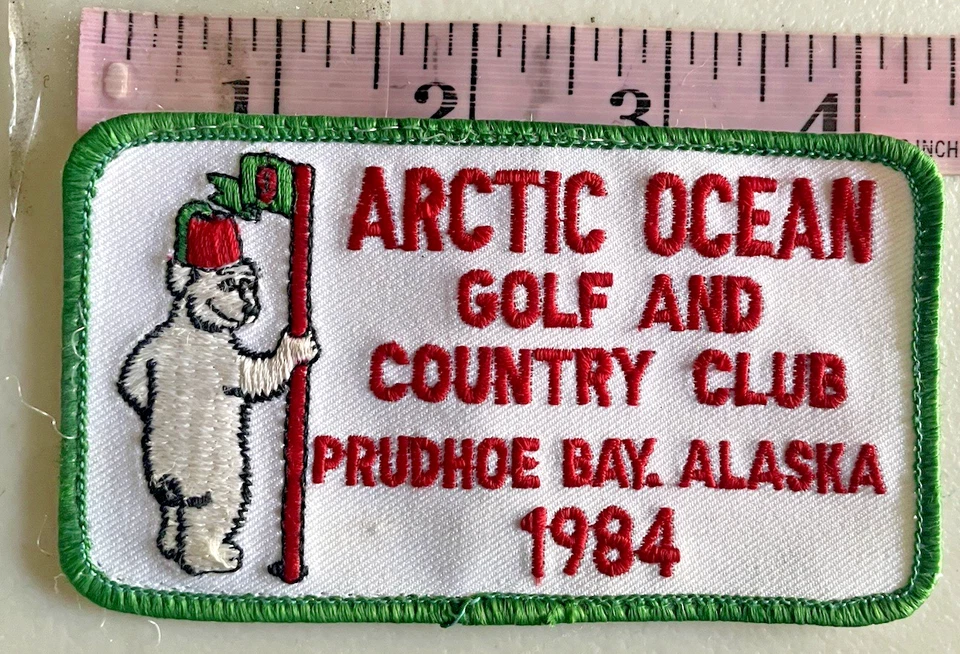 Parche bordado de colección 1984 Arctic Ocean Golf & Country Club Prudhoe Bay Alaska Foto 4 de 4