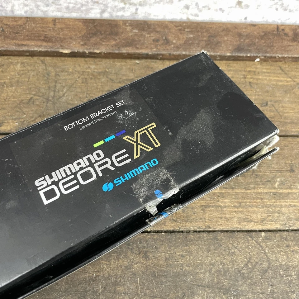 Vintage Shimano Deore XT BB-M730 Bottom Bracket 73mm 126.5mm NOS Japan Square - Image 2 of 4