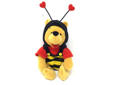 VTG Disney Winnie The Pooh Valentine Bumble Bee Mini Bean Bag 8" Plush Hearts