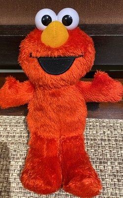 Sesame Street Tickle Me Elmo Tummy Talking 10  Plush Toy Works Video