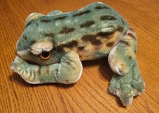 Vintage STEIFF frog Approximately 8 Long