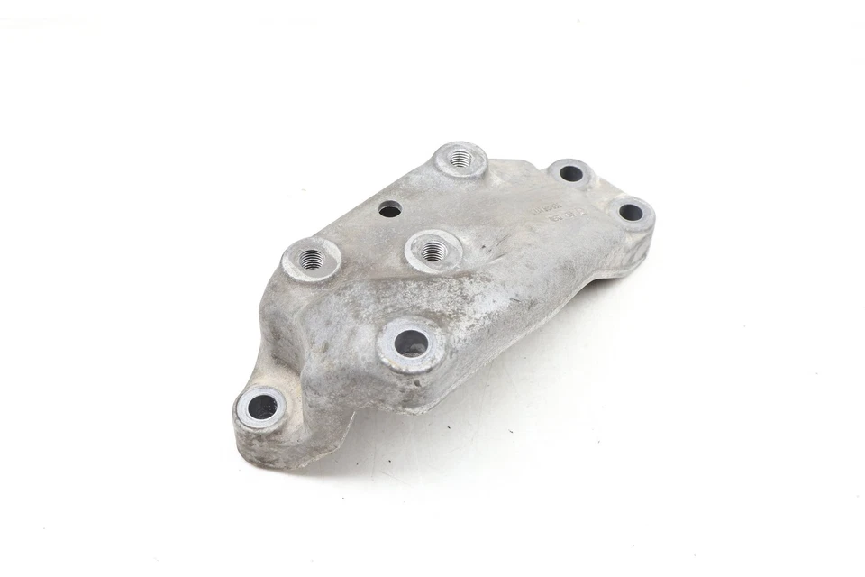 VW PASSAT CC 2009-2012 - Soporte de montaje de motor/transmisión izquierdo 3C0199117J Foto 2 de 4