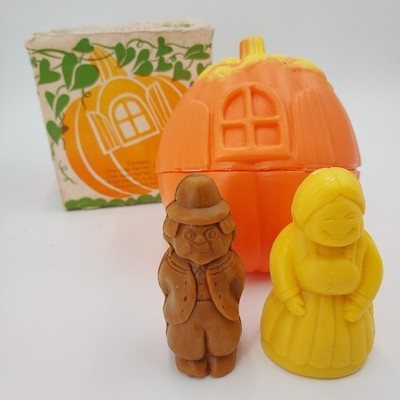 Vintage Vanda Peter Pumpkin Eater Soap House Rare Carved Soap Halloween