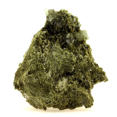 Steine und Mineralien. Quarz mit Einschlüssen von Byssolite + Epidot. 764,0 ct. Enve