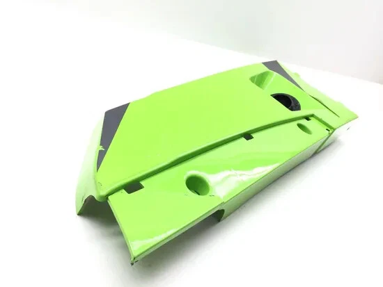 Guardabarros medio derecho Textron Off Road Wildcat Sport 700 2018 4x4 XT EPS 2769A x Foto 3 de 4