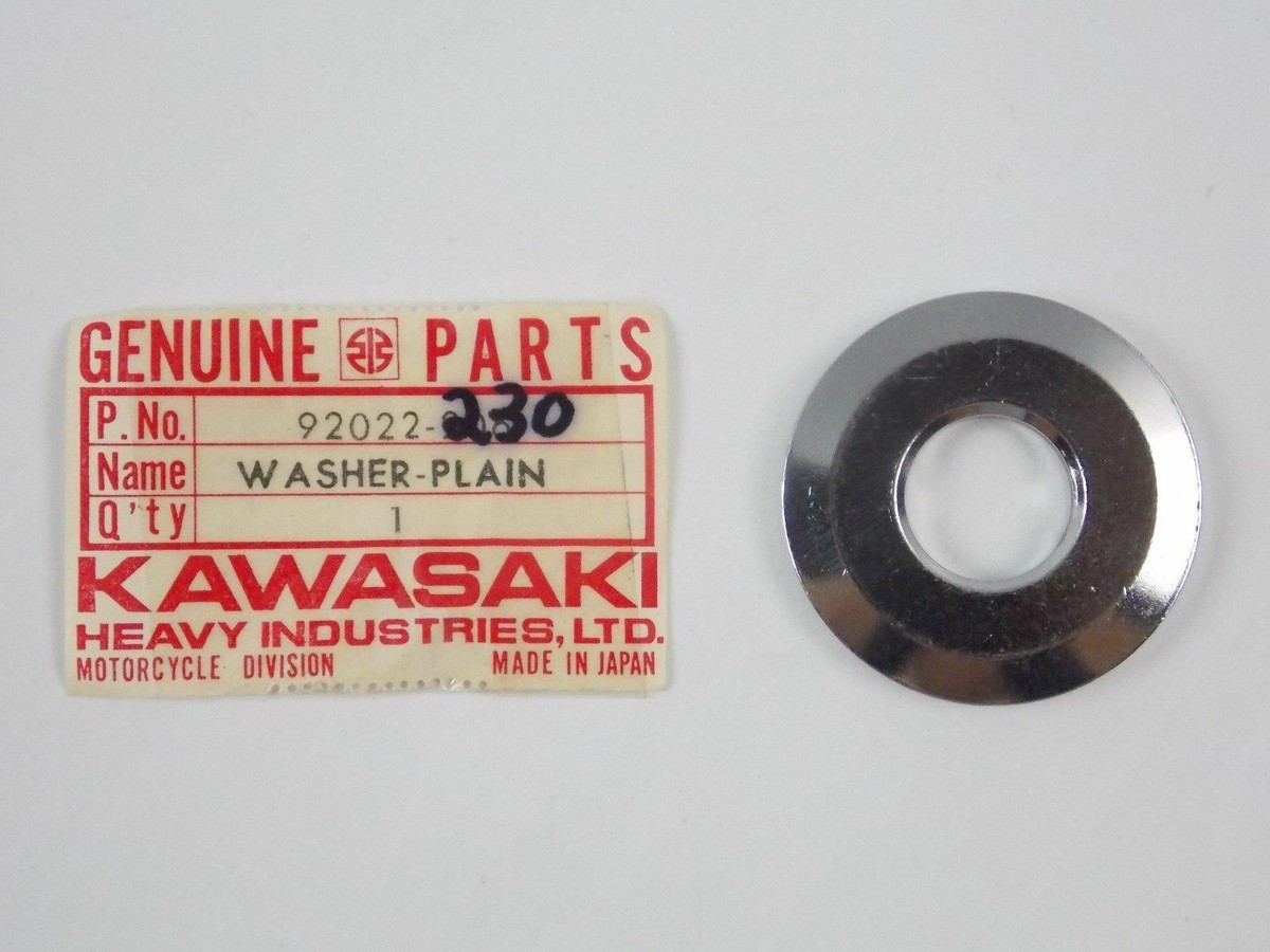 NOS OEM KAWASAKI 1973-1995 STEERING STEM HEAD WASHER Z1 H1/2