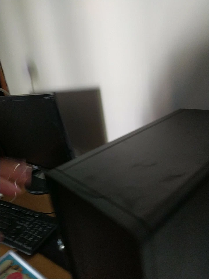 Ordenador de sobremesa  - Imagen 3 de 3