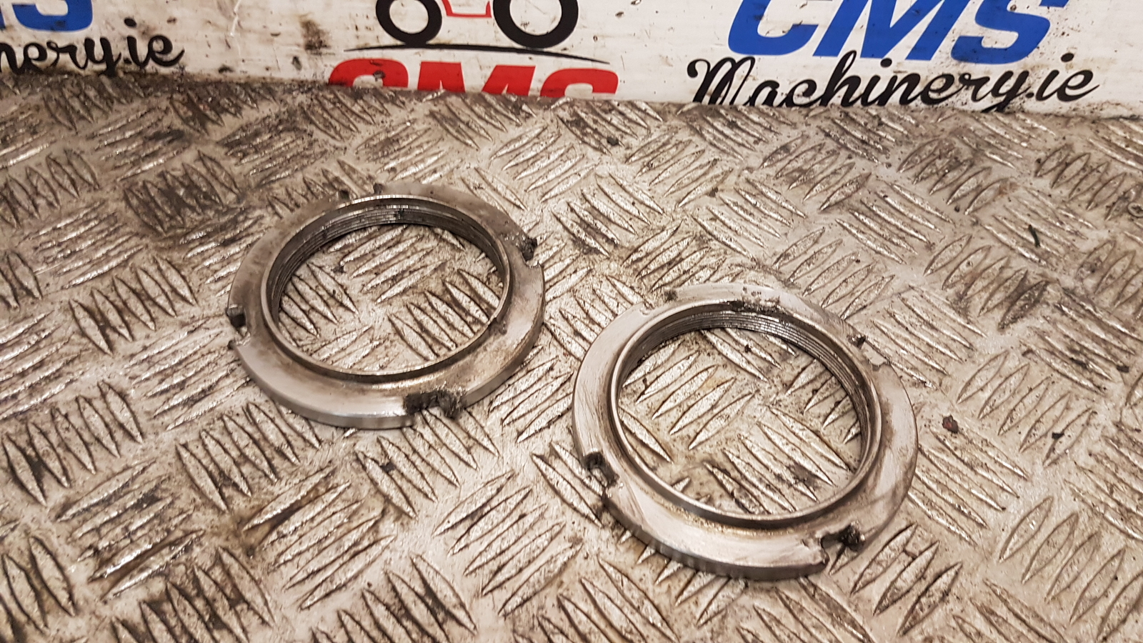 Massey Ferguson 8100 and 8200 Series Castrol Nut 3429521M1 | eBay