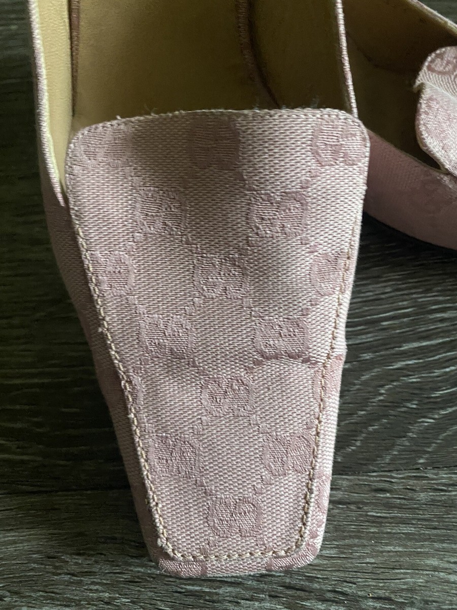 VINTAGE GUCCI Y2K EMBOSSED PINK JACQUARD LOGO HEEL MULE LOAFER SZ