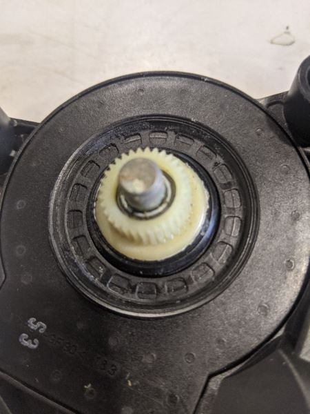Bentley Continental Flying Spur 05-13 Left Front Window Motor OEM 06 07 08 09 10
