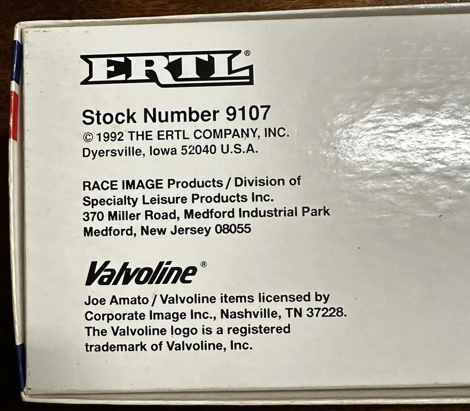 Escala 1:64, ERTL, JOE AMATO RACING TRANSPORTER, VALVOLINE, AÑO 1992 Foto 2 de 3
