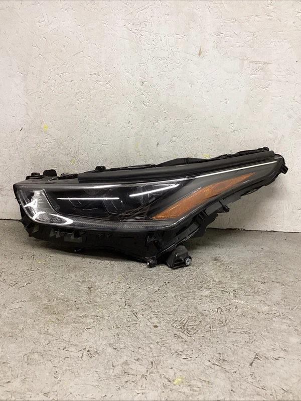 2021-2024 Toyota Highlander Left DRIVER SIDE HEADLIGHT USED OEM LH 81150 0e420