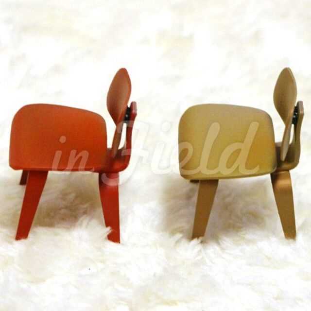 REAC Japan Interior Collection 1/12 Scale Miniature 2 Piece Set Chair