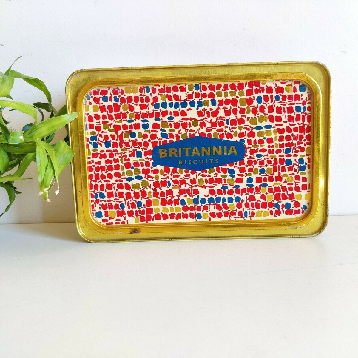 1950 Vintage Britannia Thin Arrowroot Biscuits Advertising Tin Decorative  TB1194