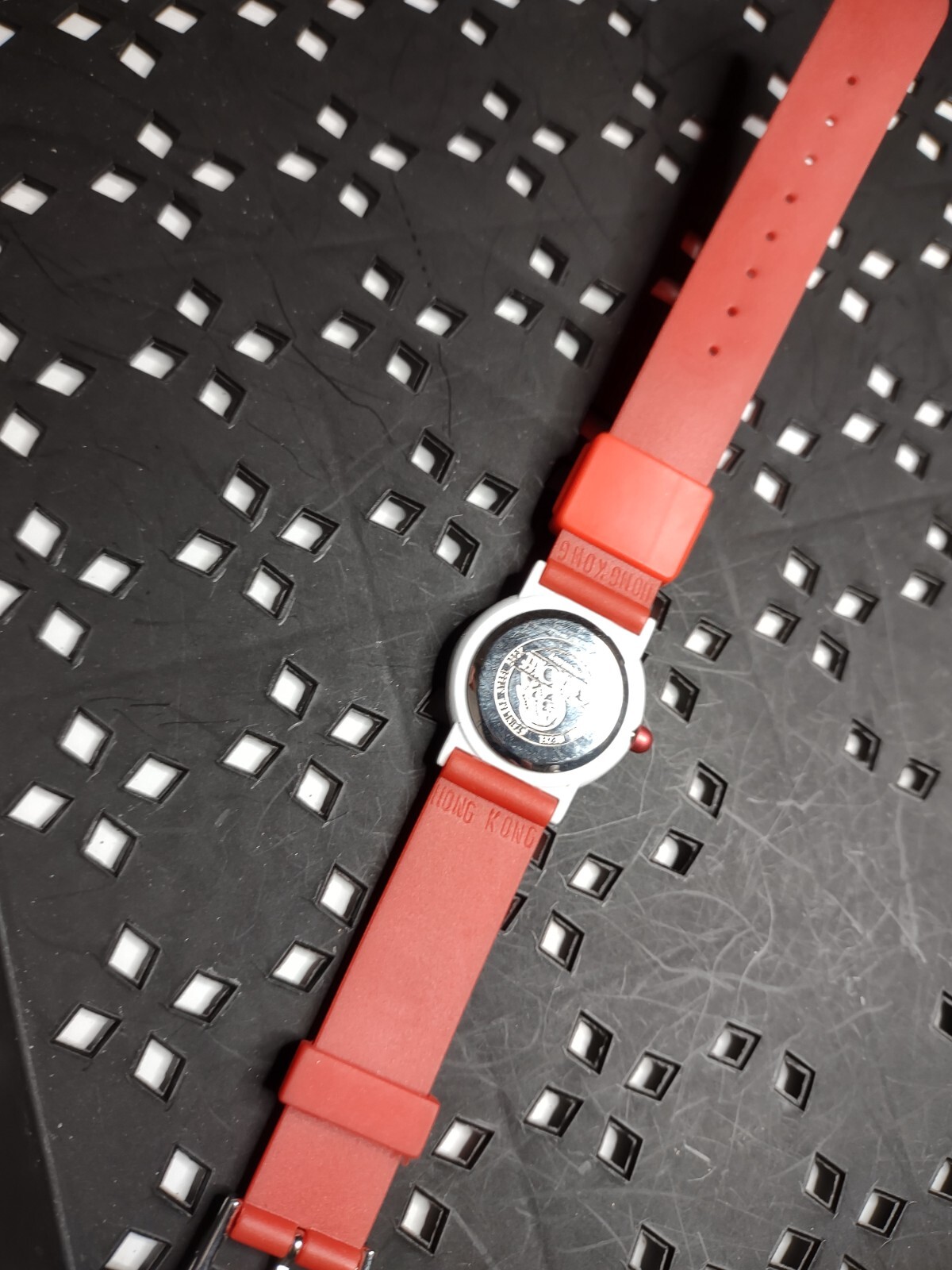 Untested Red Cherokee Compass Watch - image 6