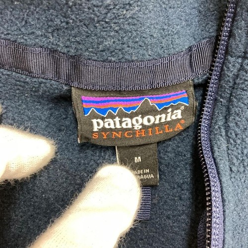 Chaqueta polar Patagonia cremallera completa talla M color azul marino - Imagen 9 de 10