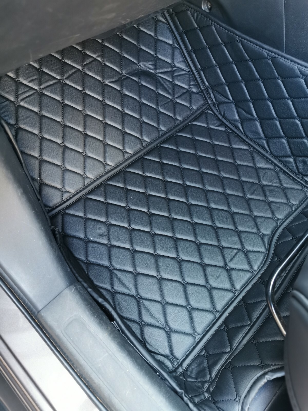 3D Moulded PU leather Waterproof Car Floor Mats for Holden VE Commodore