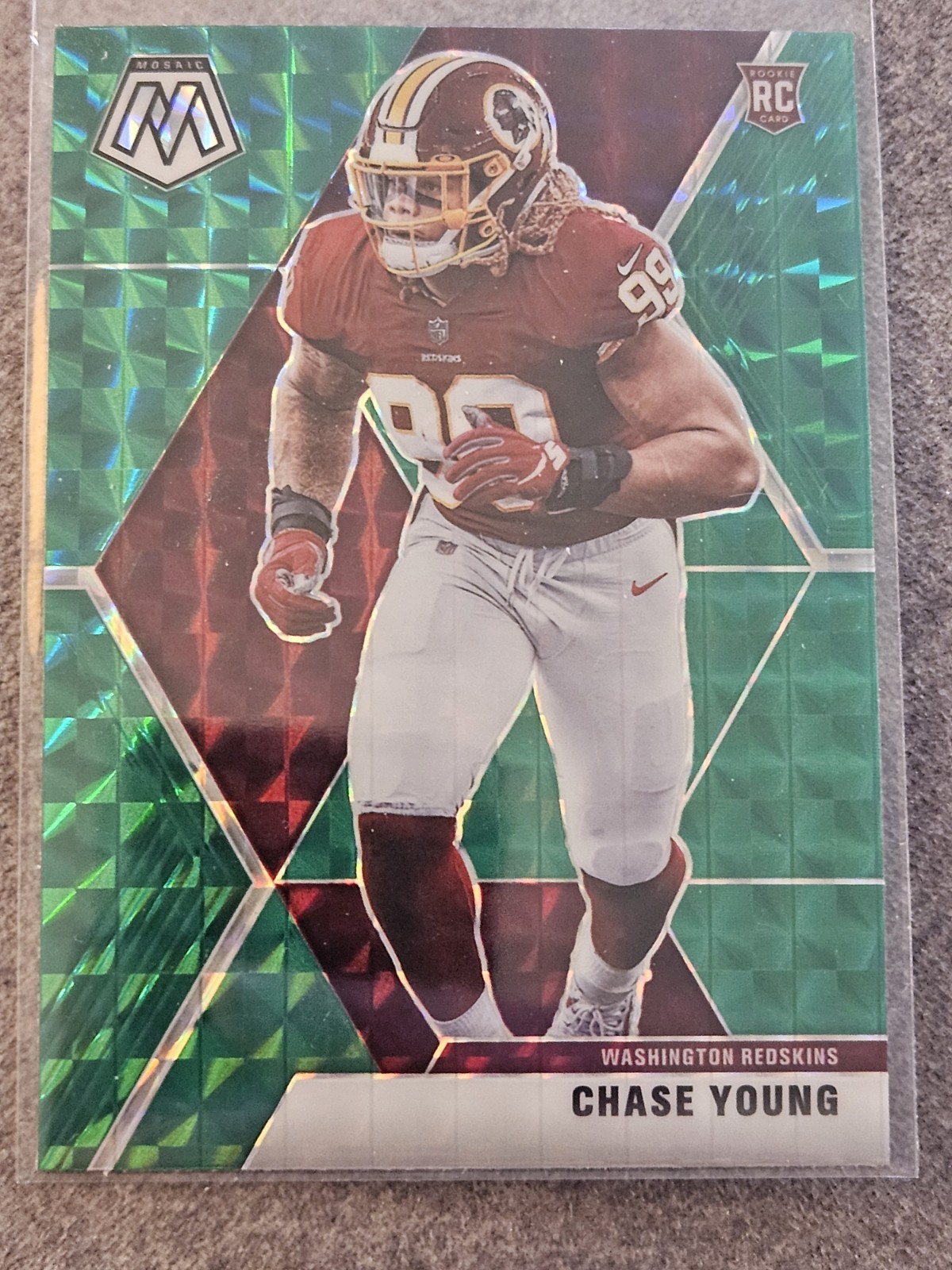 2020 Panini Mosaic Chase Young Rookie Green Camo #202 - Washington Commanders