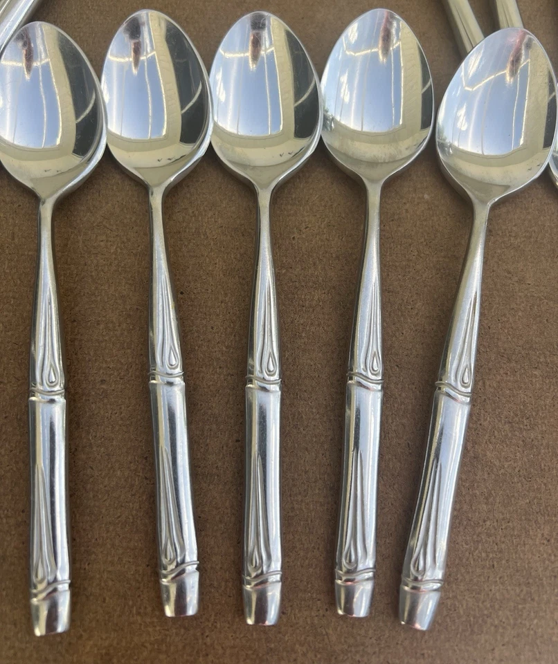 Oxford Hall Nudo Madera Bambú Inoxidable Japón Completo + Juego de 52 Foto 4 de 4