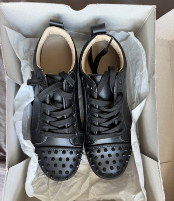 Herren Designer Sneaker Low Top Schwarz Spikes Schnürung EU 42