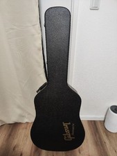 Gibson J-15 made in 2014 with hard case 