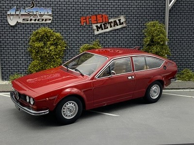 Alfetta GT 1.6 KK-Scale Maßstab 1:18 OVP NEU