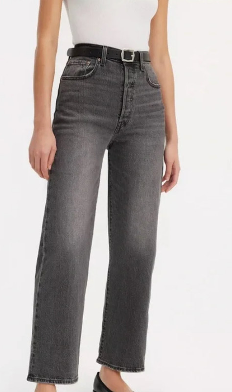 NWT Levi's ribcage straight ankle high rise in color "well worn" size 26