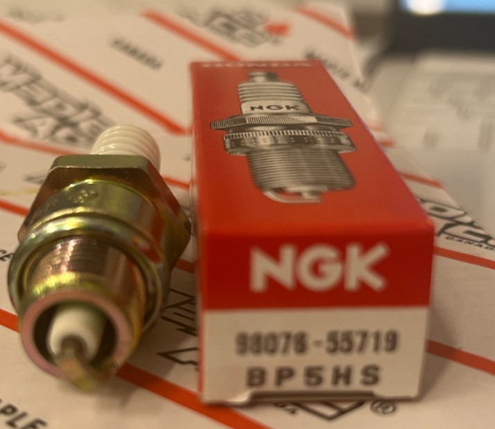 NGK BP5HS 4111 Spark Plug PW50  98076-55719
