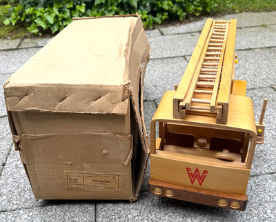 Fröbel FWF Vero LKW Feuerwehr Spielzeug Holzspielzeug DDR 1980er UNBENUTZT OVP