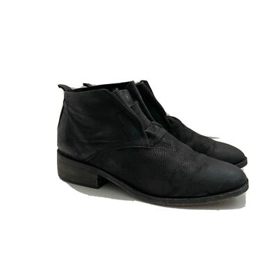 Eileen Fisher Boots Bootie Ankle Soul Desert Leather Nubuck Distressed Black