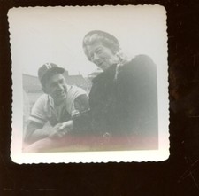 Original April 12 1953 3 1/2 X 3 1/2 Photo Johnny Logan Milwaukee Braves 