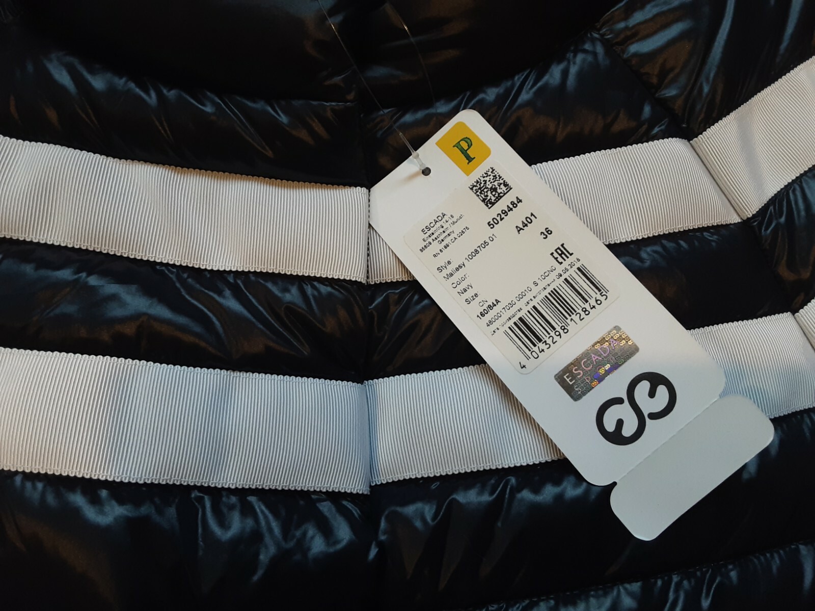 BNWT ESCADA NAVY BLUE LADIES DOWN JACKET SIZE 36 UK 8 RRP £699 image 7
