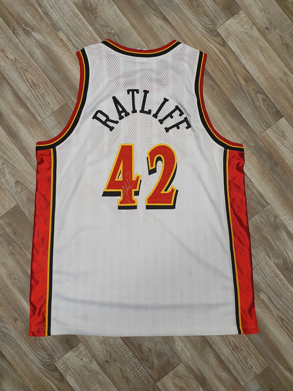 Picture 4 of 5