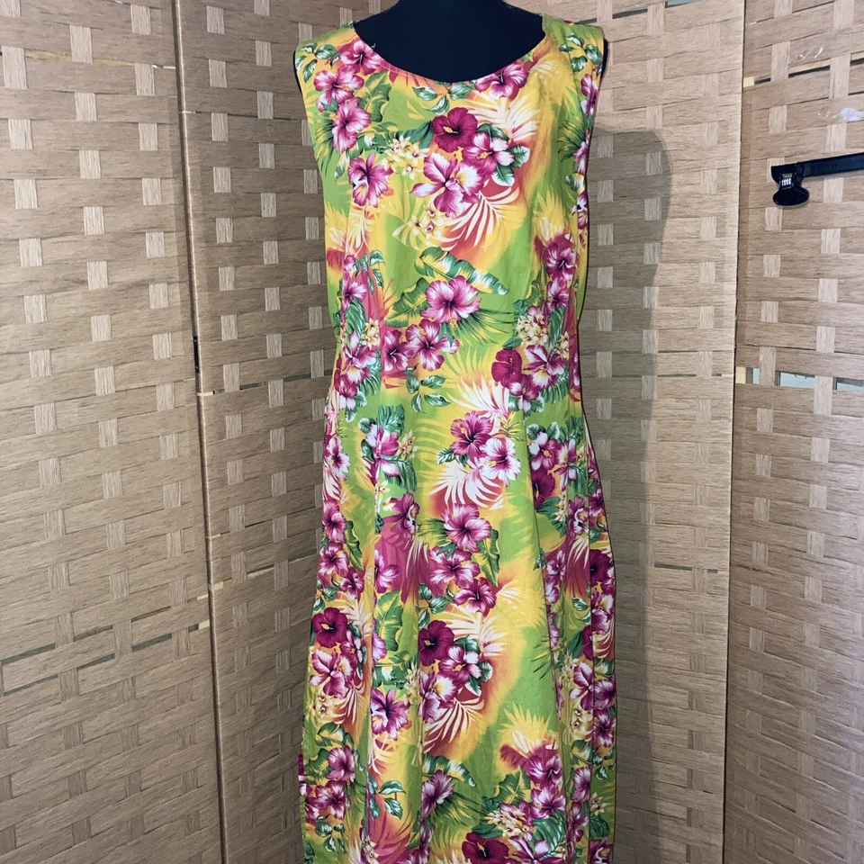 Vestido Mamá Hawaiano Floral Amarillo Blanco Palmeras Rojo Hibisco Y Rosa Corbata Med Foto 3 de 4