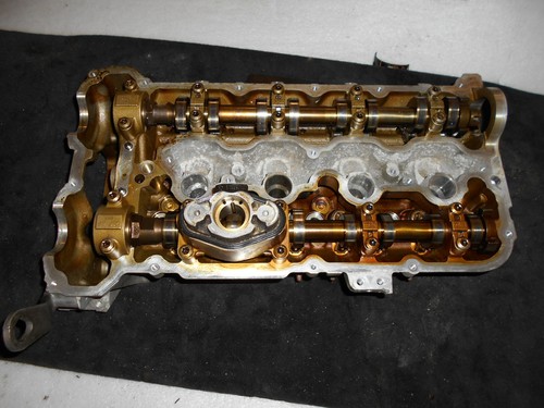 BMW F10 F11 F01 550i N63 409Ps ZYLINDERKOPF NOCKENWELLE RECHTS KOMPLETT 7573936