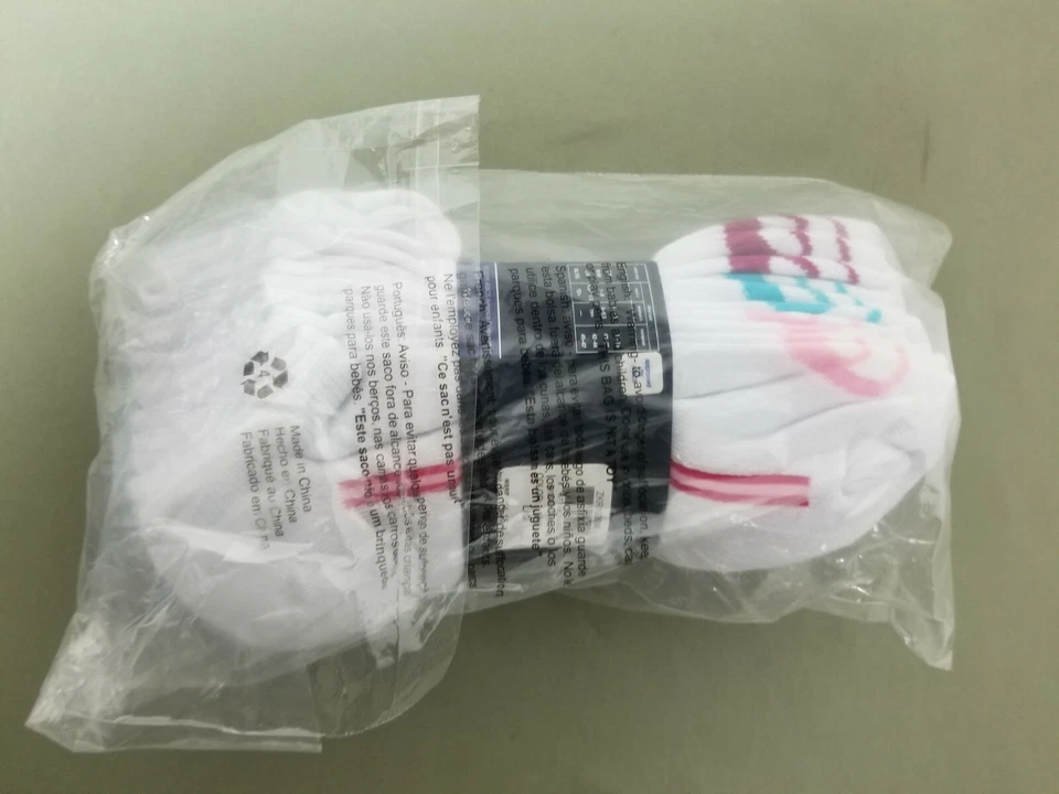New Asics Womens No Show 6 Pk. Training Athletic Socks. - Image 3 of 4