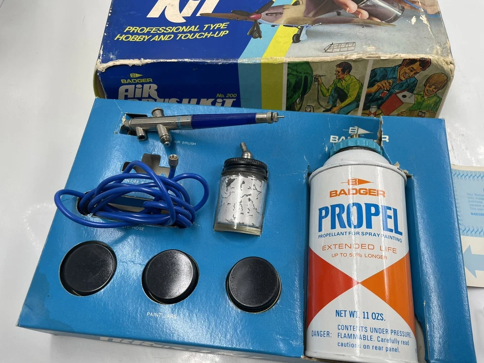 Vintage Badger Air Brush Kit No 200 Professional Type Hobby and Touch Up - Image 2 of 4