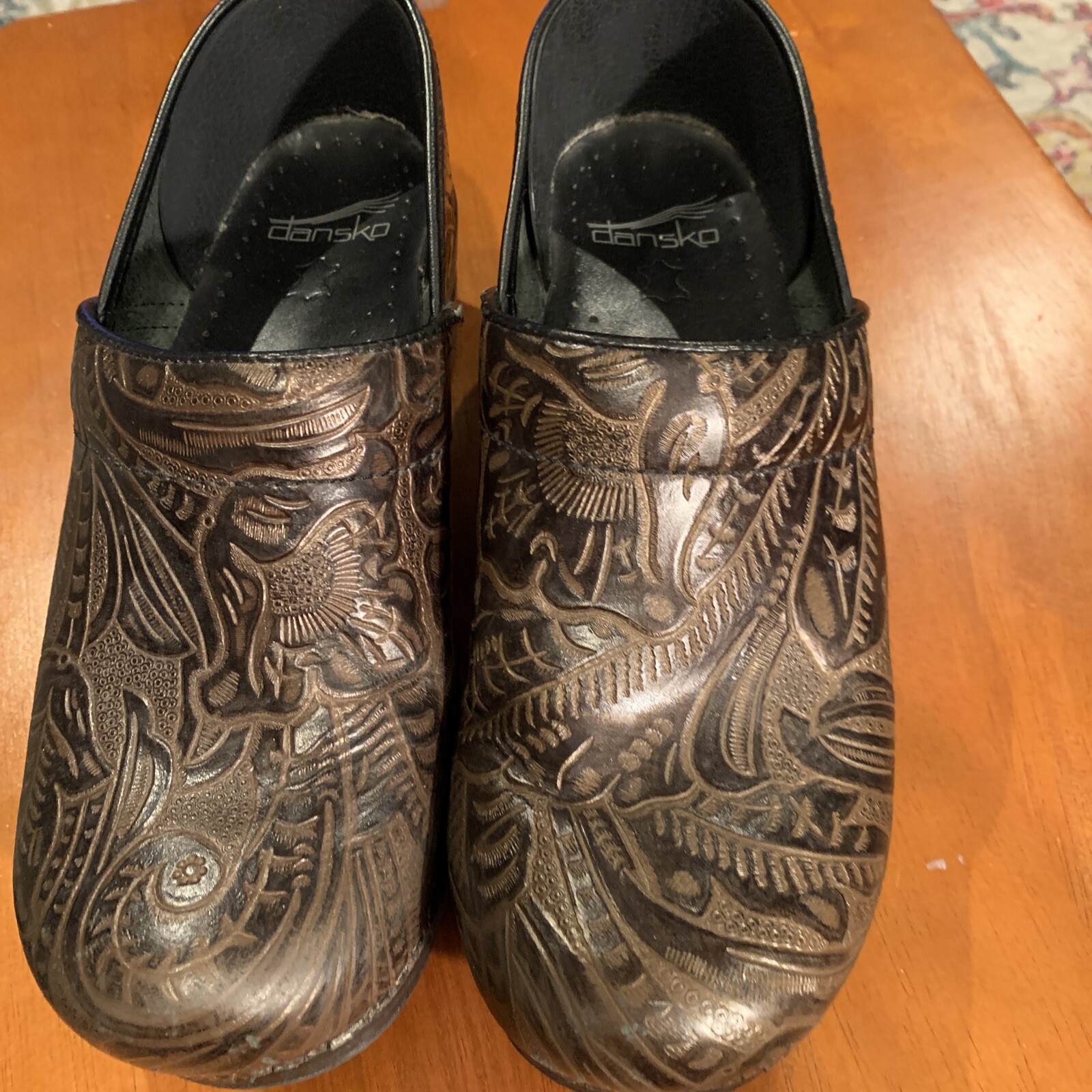 dansko 38 clogs professional EUC - image 1