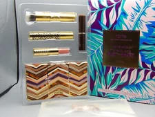 Tarte Tartelette Makeup Bag Must-Have Discovery Set Eyeshadow/ Foundation READ