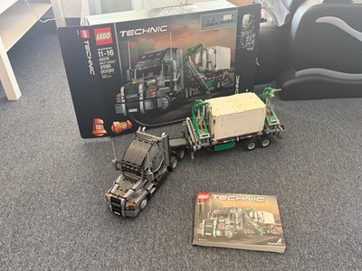 LEGO TECHNIC Mack Anthem 42078 Preowned  Manual and BOX complete