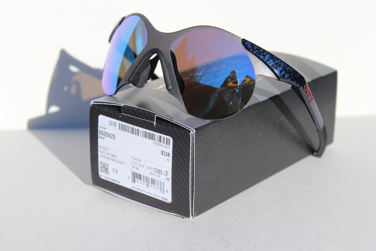 OAKLEY Sub Zero N MUZM Sunglasses Planet X/Prizm Sapphire Matte