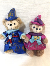 NOS Tokyo DisneySea 10th Anniversary Be Magical Duffy ShellieMay Plush Badge Set