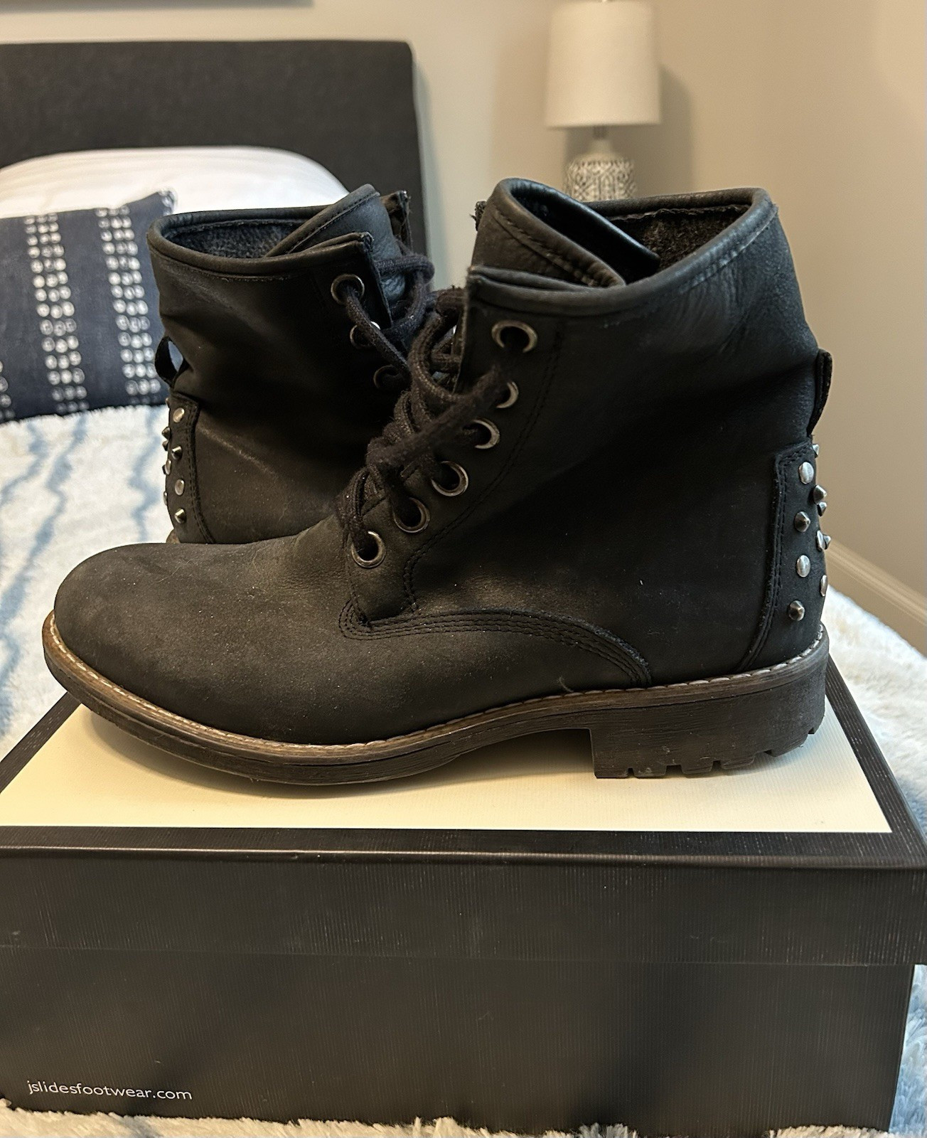 Guess Women's Black Leather Combat Ankle Boots Lace-Up Studded Toe 9M