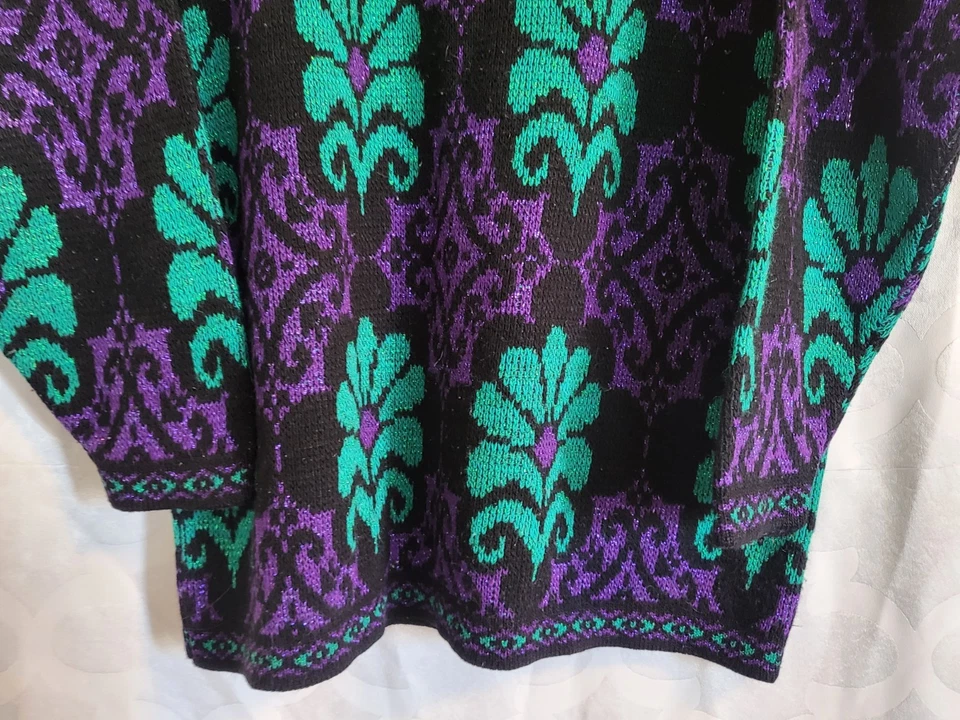 Suéter De Colección Años 80 Dana Scott Grande Púrpura/Verde Metálico Floral Art Deco Foto 4 de 4