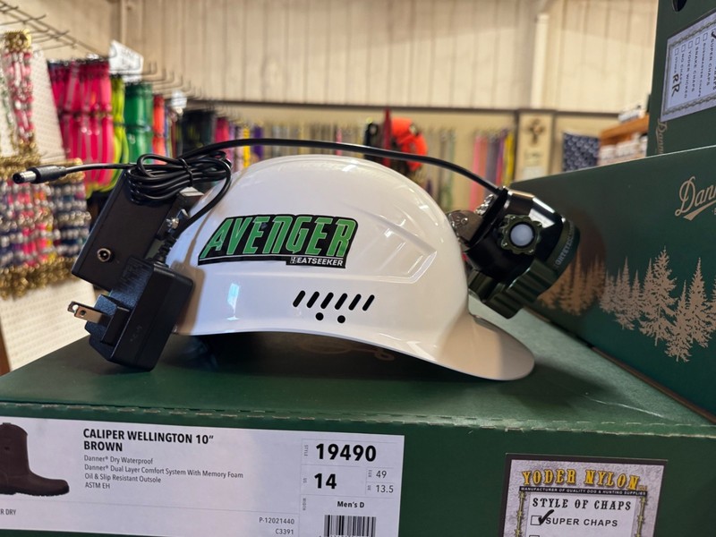 (White Bump Cap) Bright Eyes Avenger Light