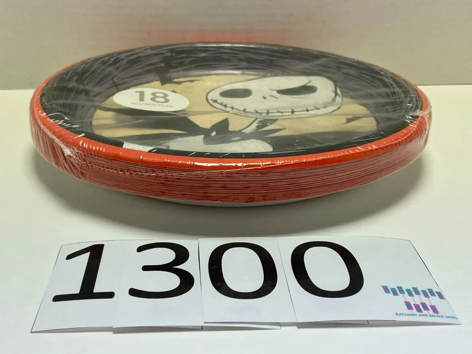 Plato de cena de papel Amscan Pesadilla antes de Navidad Jack Skellington paquete de 18 Foto 3 de 3