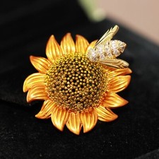 Vintage Bee Sunflower Brooches For Women Girl Party Wedding Brooch Pins Gifts